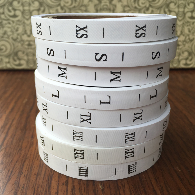 精巧型商標(biāo)分條機(jī)HD-1118 精巧型商標(biāo)分條機(jī)HD-1118