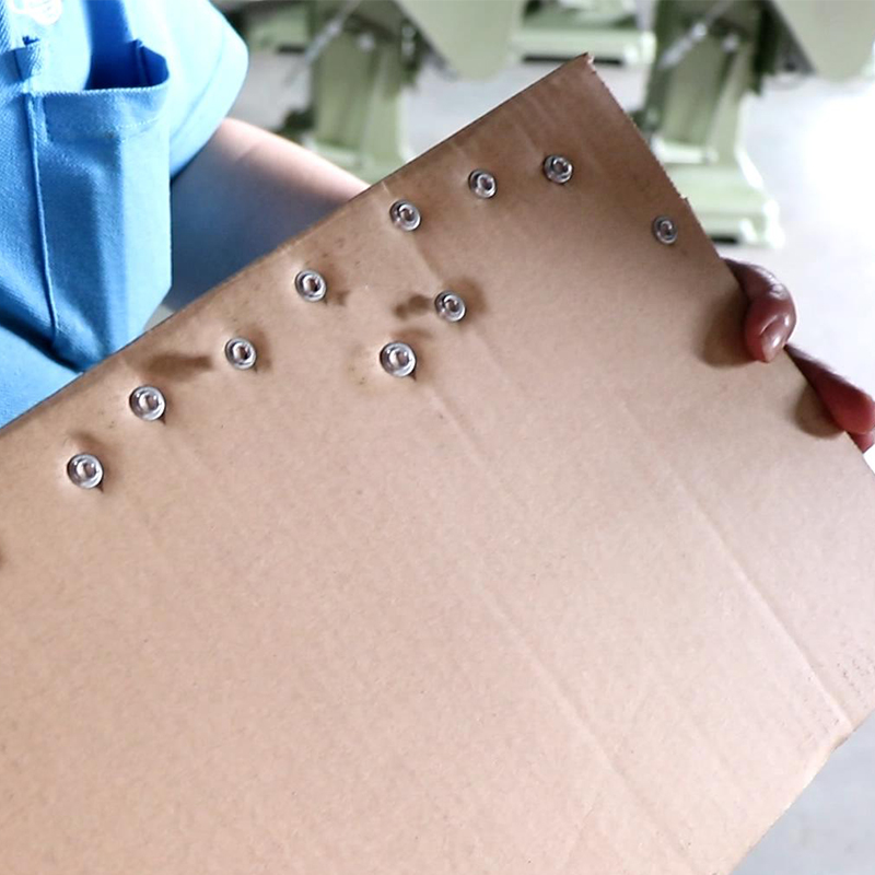 自動放墊片鉚釘機HD-J12A2Z