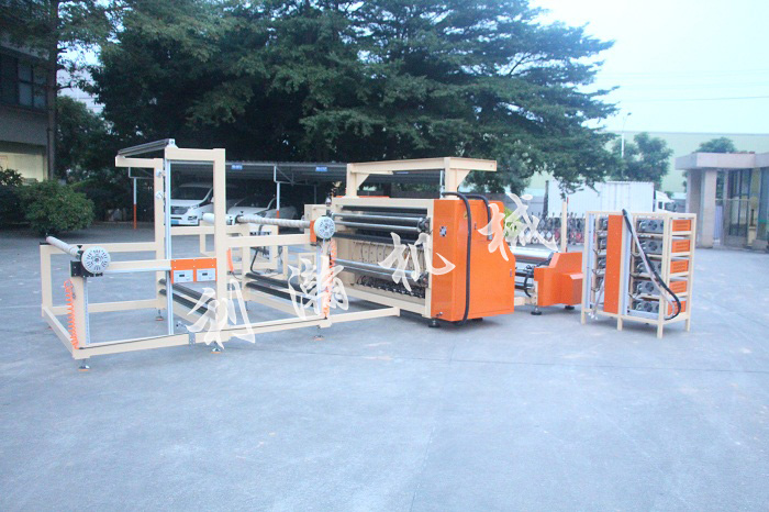 全自動<a href='http://www.sheasyhotel.com/xingyezixun/698.html' target='1' style='font-size:14px; font-weight:bold; color:#ff0000;'>超聲波<a href='http://www.sheasyhotel.com/xingyezixun/748.html' target='1' style='font-size:14px; font-weight:bold; color:#ff0000;'>裥棉機</a></a>側面