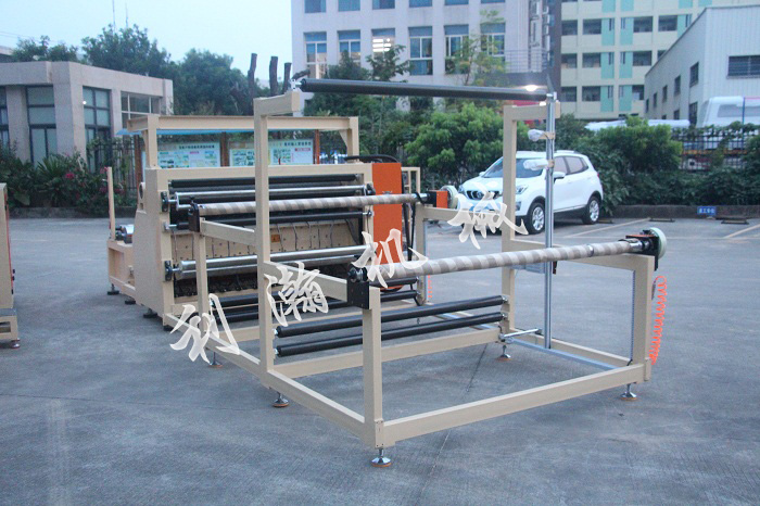 全自動<a href='http://www.sheasyhotel.com/xingyezixun/698.html' target='1' style='font-size:14px; font-weight:bold; color:#ff0000;'>超聲波<a href='http://www.sheasyhotel.com/xingyezixun/748.html' target='1' style='font-size:14px; font-weight:bold; color:#ff0000;'>裥棉機</a></a>側面